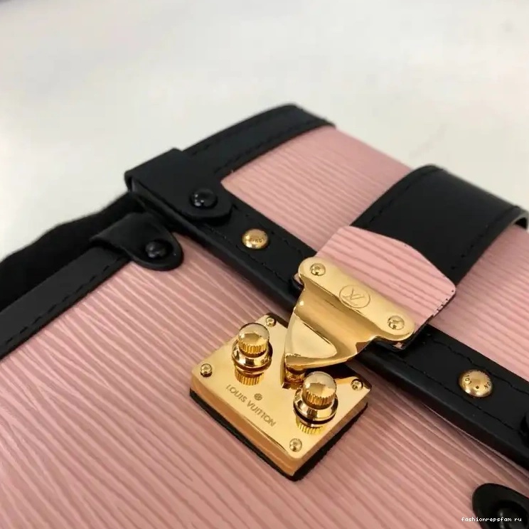 Fashionrepsfam ru Bags 19B57B0004 LV 0625